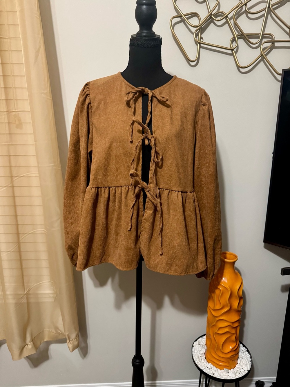 SHEIN Camel Tie-Front Peplum Tunic Top